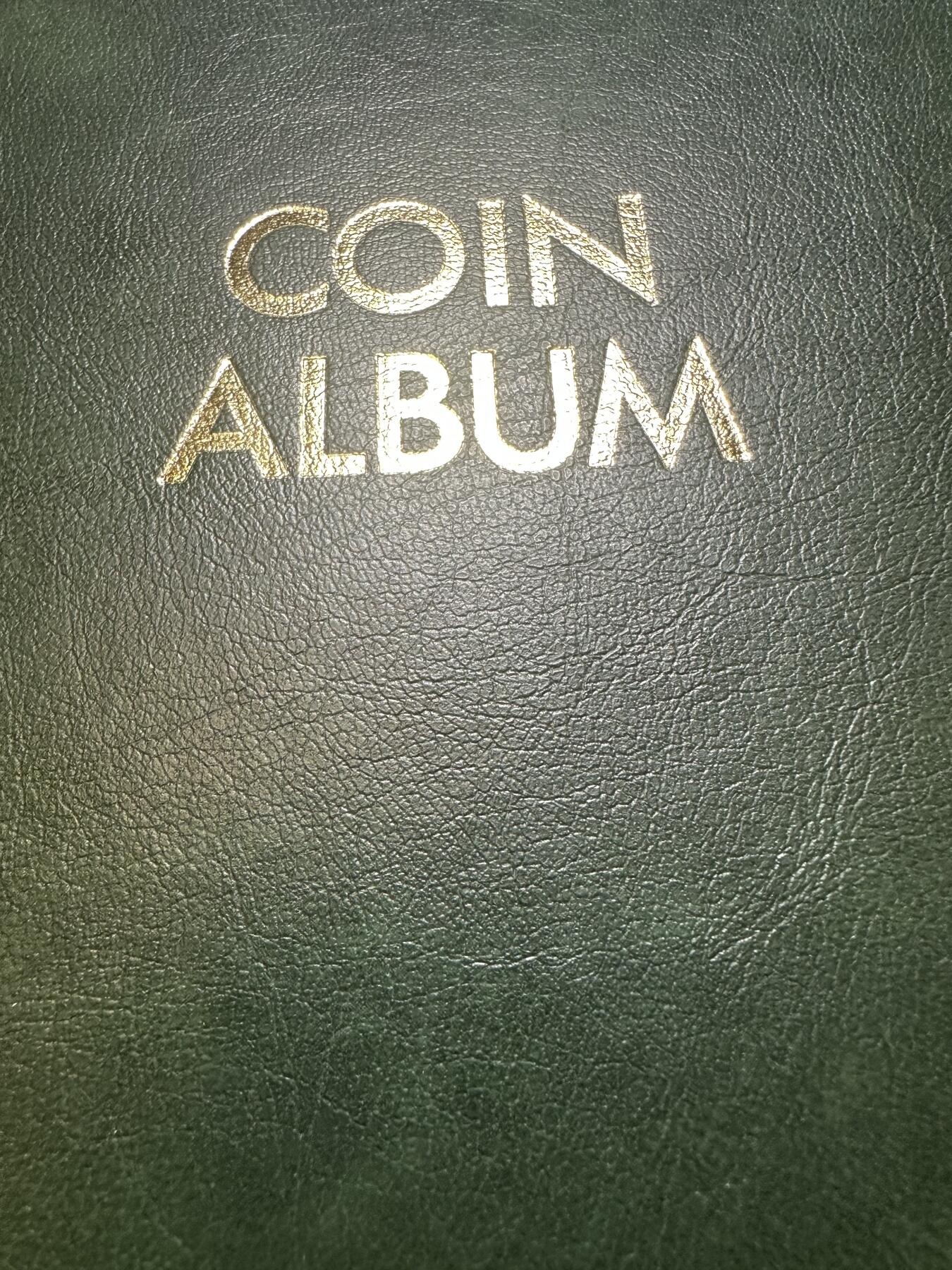 世界钱币，章，大清铜币，光绪元宝，乾隆通宝，邮折，明信片 进口高级专业收藏钱币册！硬皮革！28*21cm，每页12枚，5页，可以放60个币 仅此一个