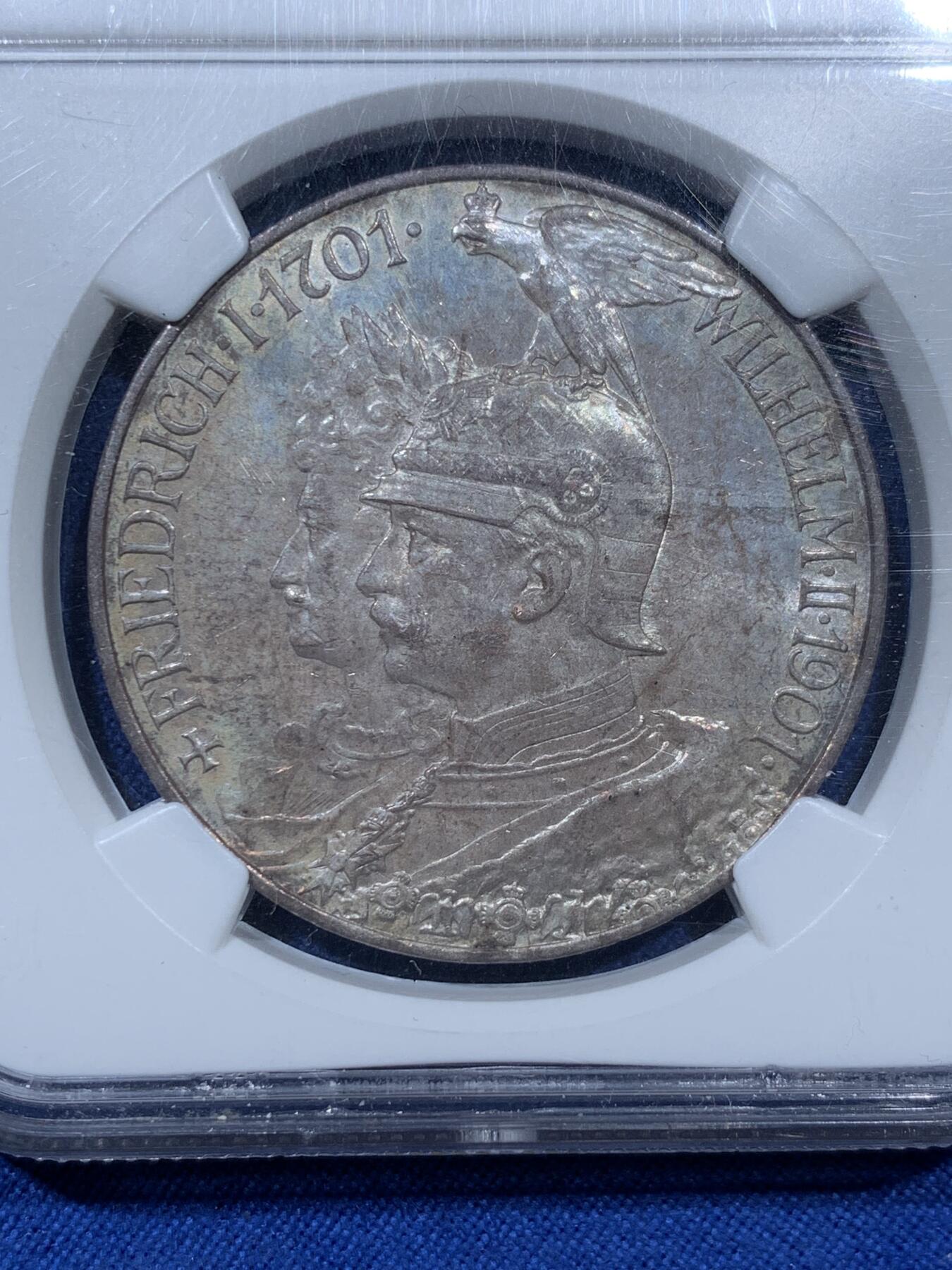 《竞宝斋》第351场 周日，周一 2场连拍 （全场包邮） NGC MS64 德国普鲁士1901年建国200年 5马克银币 N盒老标签 PL底板不错