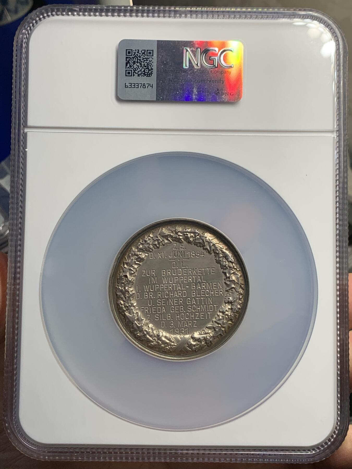 《竞宝斋》第352场 周日，周一 2场连拍 （全场包邮） NGC MS63 德国1931年普鲁士威廉一世结婚纪念大银章 五彩包浆 十分养眼 51mm大规格  加大加厚盒难得