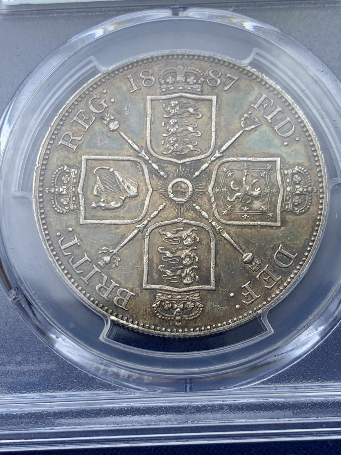 《竞宝斋》第352场 周日，周一 2场连拍 （全场包邮） PCGS MS62 英国 1887年 维多利亚双弗洛林 非常漂亮的包浆 状态非常好