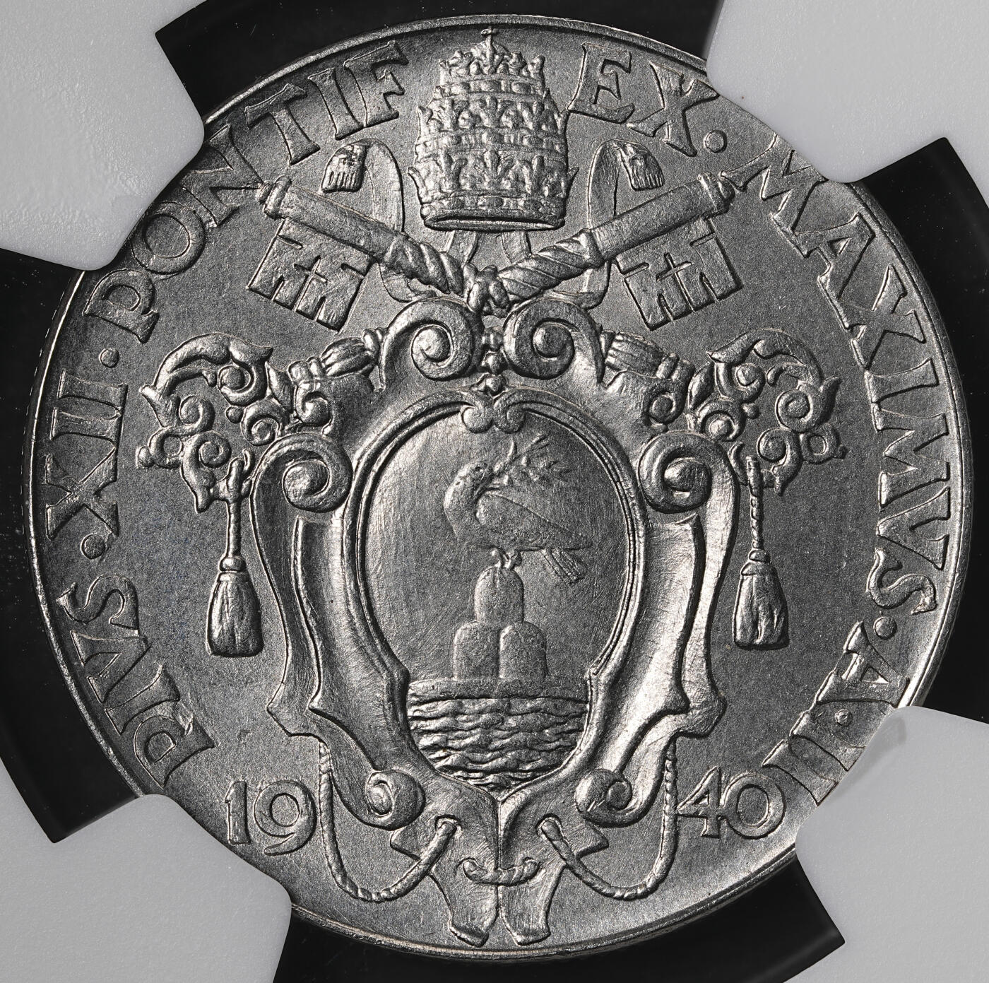 修遠堂世界钱币第五十七期 NGC MS64 1940年梵蒂冈2里拉