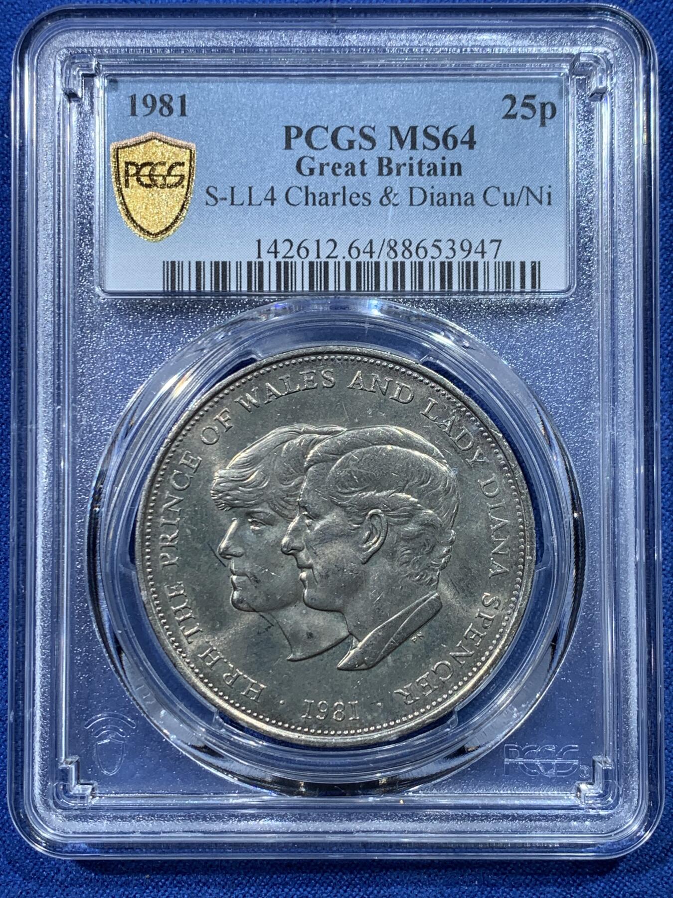 《竞宝斋》第352场 周日，周一 2场连拍 （全场包邮） 3枚一组 PCGS MS64 英国1965年1克朗+1977/1981年25便士纪念币