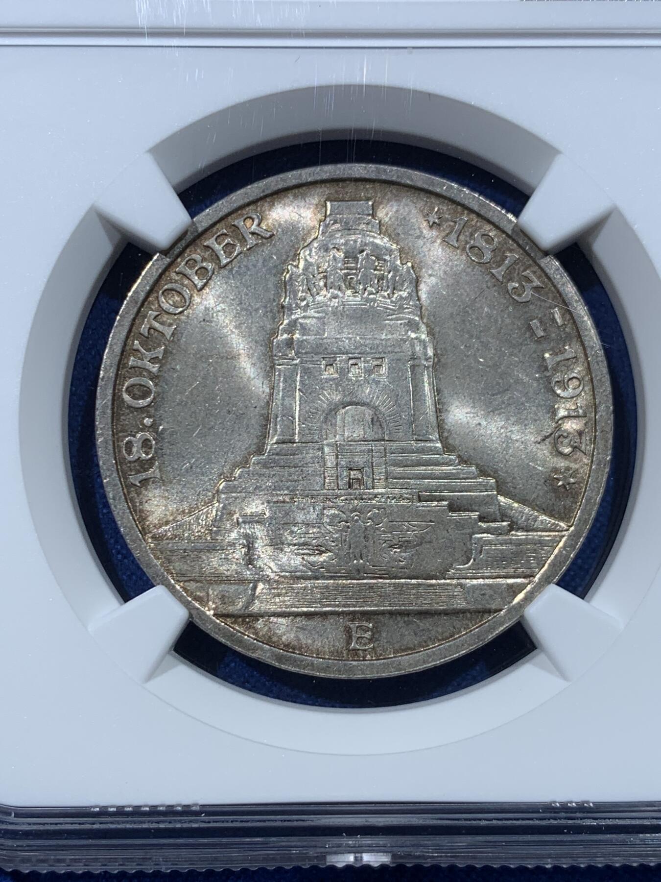 《竞宝斋》第352场 周日，周一 2场连拍 （全场包邮） NGC MS63 德国1913年萨克森莱比锡建功碑3马克银币 带转光