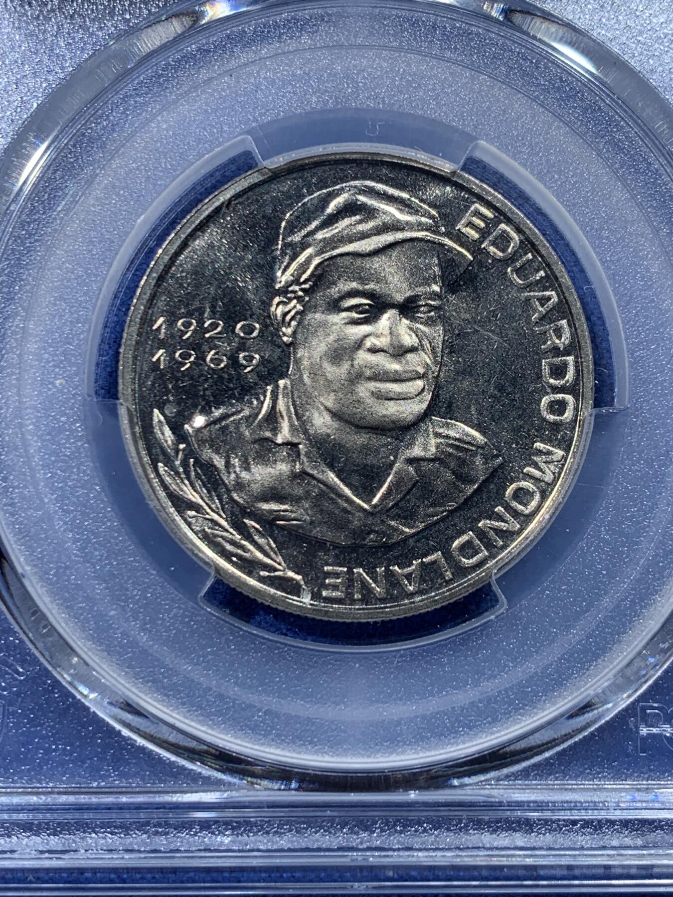 《竞宝斋》第352场 周日，周一 2场连拍 （全场包邮） 3枚一组 PCGS MS64-65 佛得角独立首版流通币3枚，3位反抗葡萄牙殖民领袖头像，10/20/50埃斯库多。