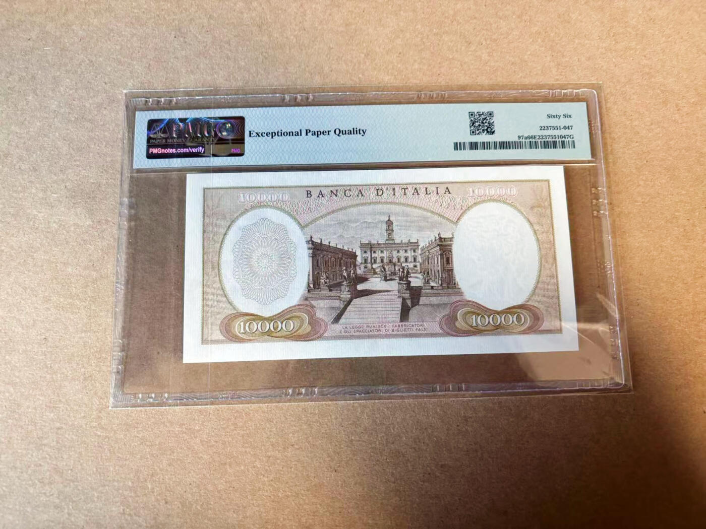 【Blue Auction】✨世界纸币精拍第618期【精】 【a版无47千位小号】意大利 1962年10000里拉 米开朗基罗 PMG66EPQ 