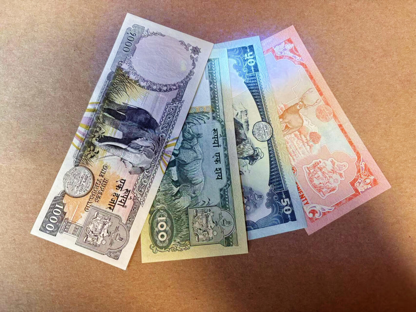 【Blue Auction】✨世界纸币精拍第618期【精】 【一组4张】尼泊尔 1981年20-1000卢比 UNC/UNC-