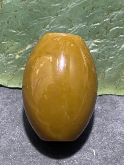 精美黄冻料战国红玛瑙桶珠一颗！ 精美黄冻料战国红玛瑙桶珠一颗！