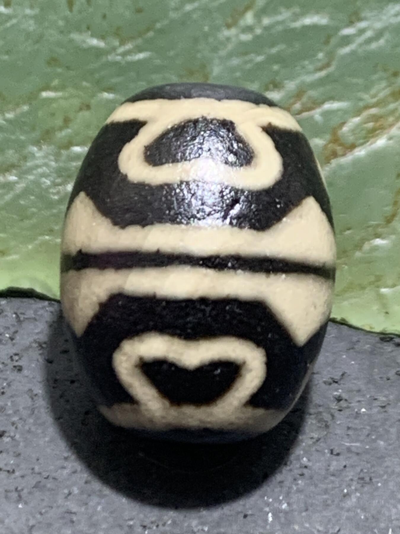 仅此一颗，精品藏传莲花天珠一颗，，