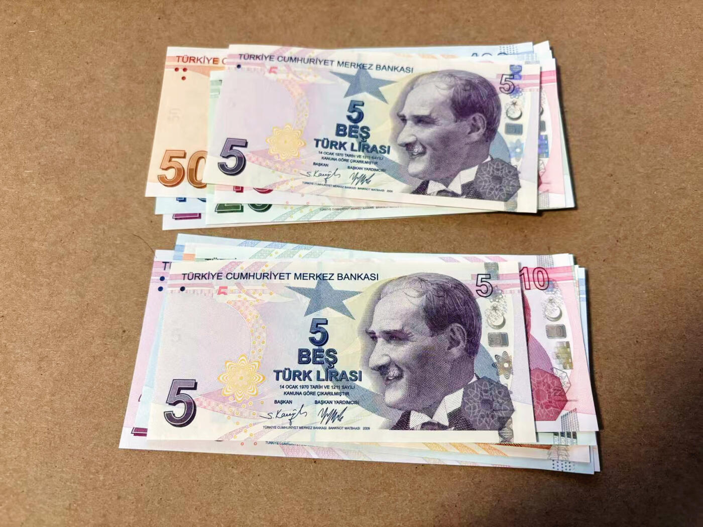 【Blue Auction】✨世界纸币精拍第618期【精】  【一组12张2套】土耳其5-200里拉 全新UNC