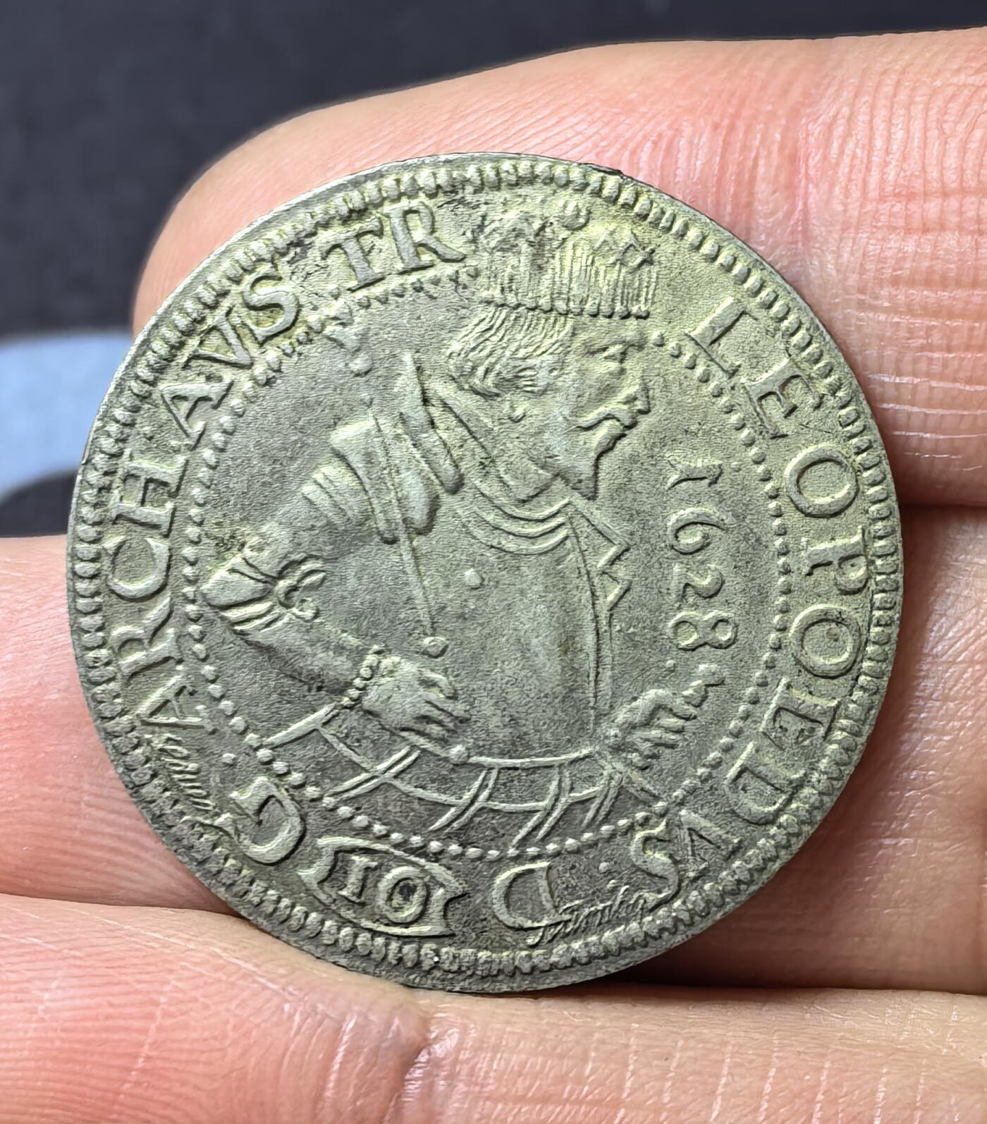 南宋泉阁俄币 外币 国币 专场第五期 私铸 10克鲁泽银币 1890年左右由仿品名家劳尔(layer)仿造 一百多年前的老假币 难得一见