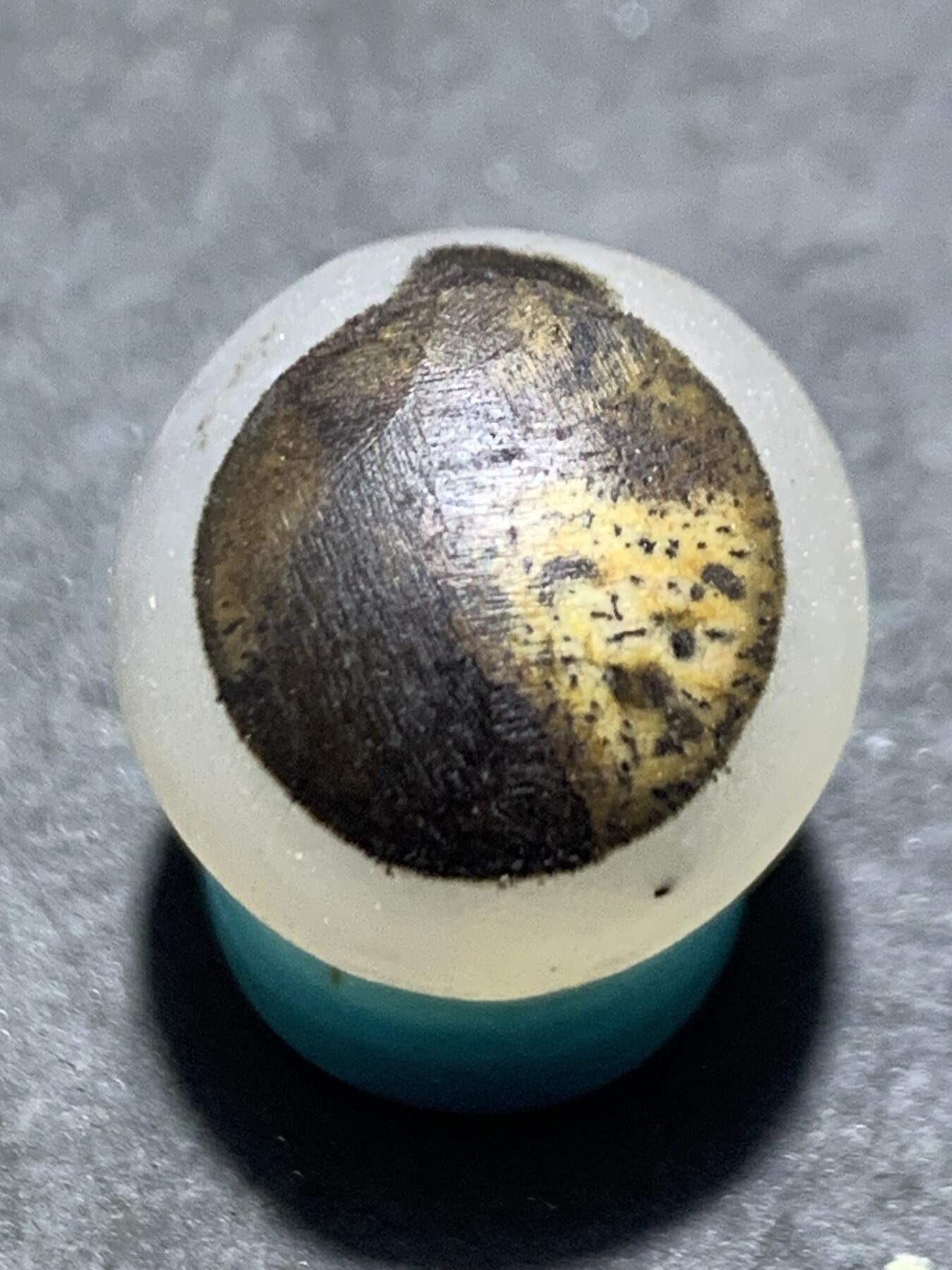 精美亚光高玉化冻料战国红玛瑙天眼纹随形圆珠一个