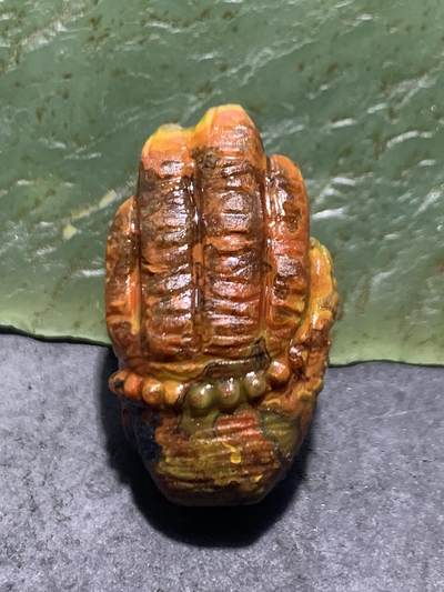 精美亚光战国红玛瑙手工雕刻一心向佛随形珠（背云）一颗 精美亚光战国红玛瑙手工雕刻一心向佛随形珠（背云）一颗