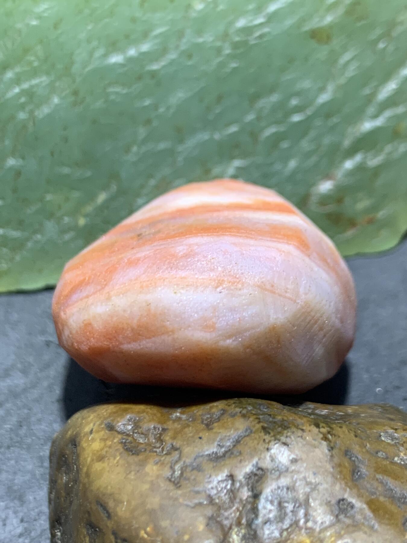 精美红白天眼纹南红玛瑙明料原石一颗