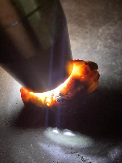 精美亚光战国红玛瑙手工雕刻一心向佛随形珠（背云）一颗 精美亚光战国红玛瑙手工雕刻一心向佛随形珠（背云）一颗