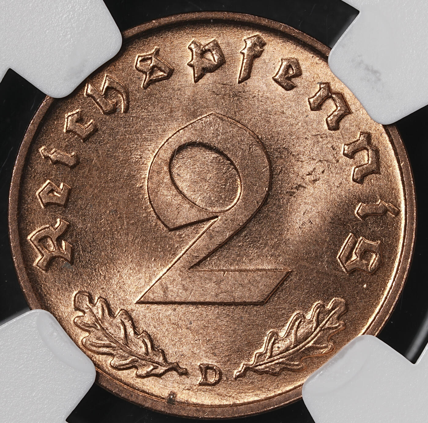 修遠堂世界钱币第五十七期 NGC MS64RB 1939年德三2芬尼铜币 D厂铭