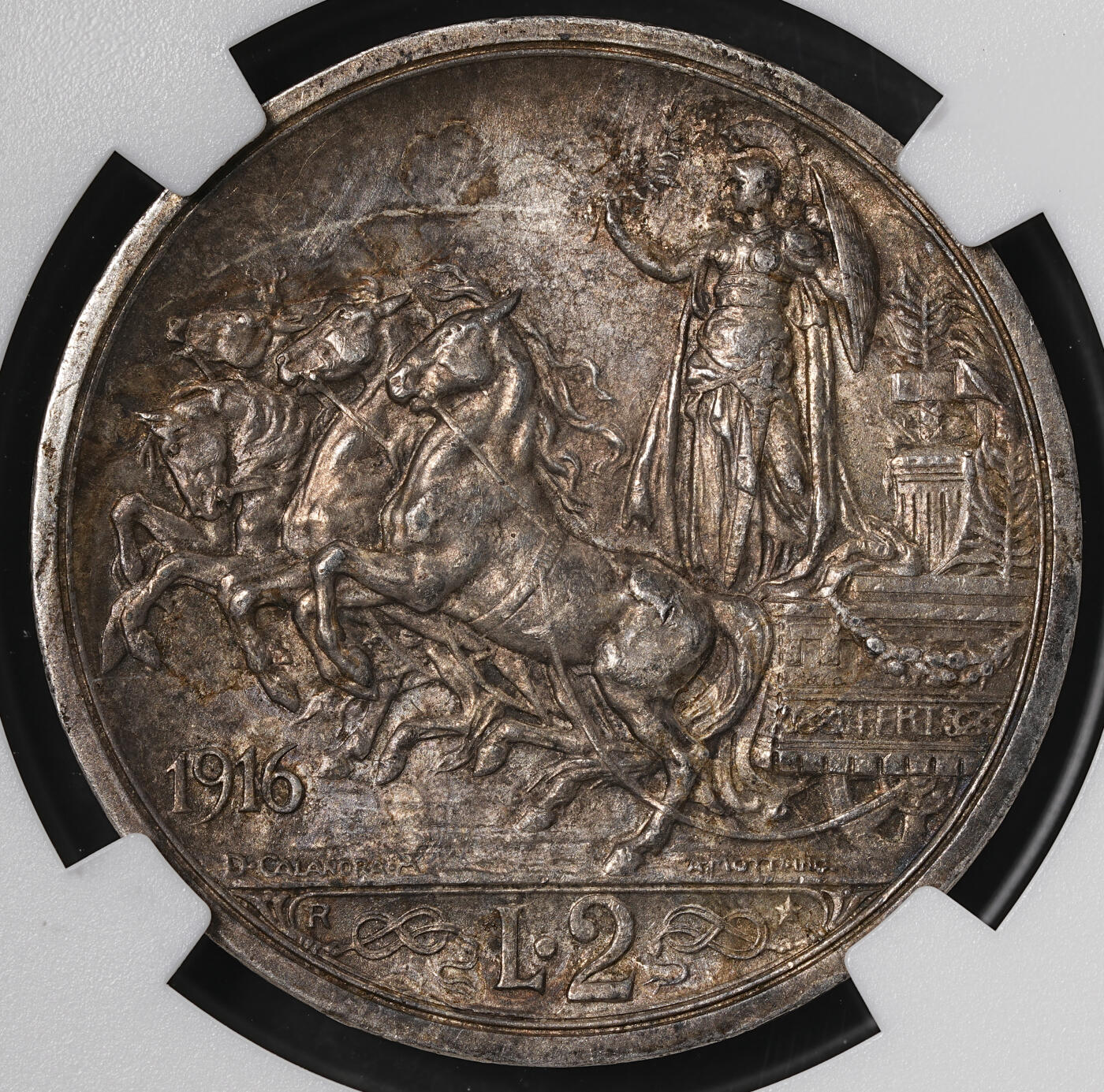 修遠堂世界钱币第五十七期 NGC MS62 1916年意大利马车2里拉银币