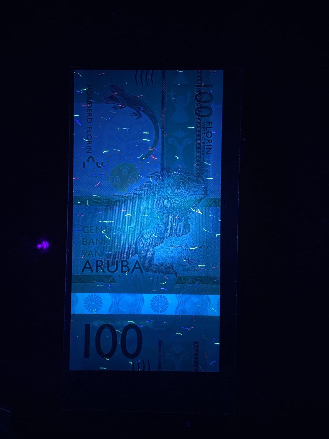 【炜奕收藏】，第二十五期，年后第一期 阿鲁巴100佛洛林，UNC品相，获奖钞