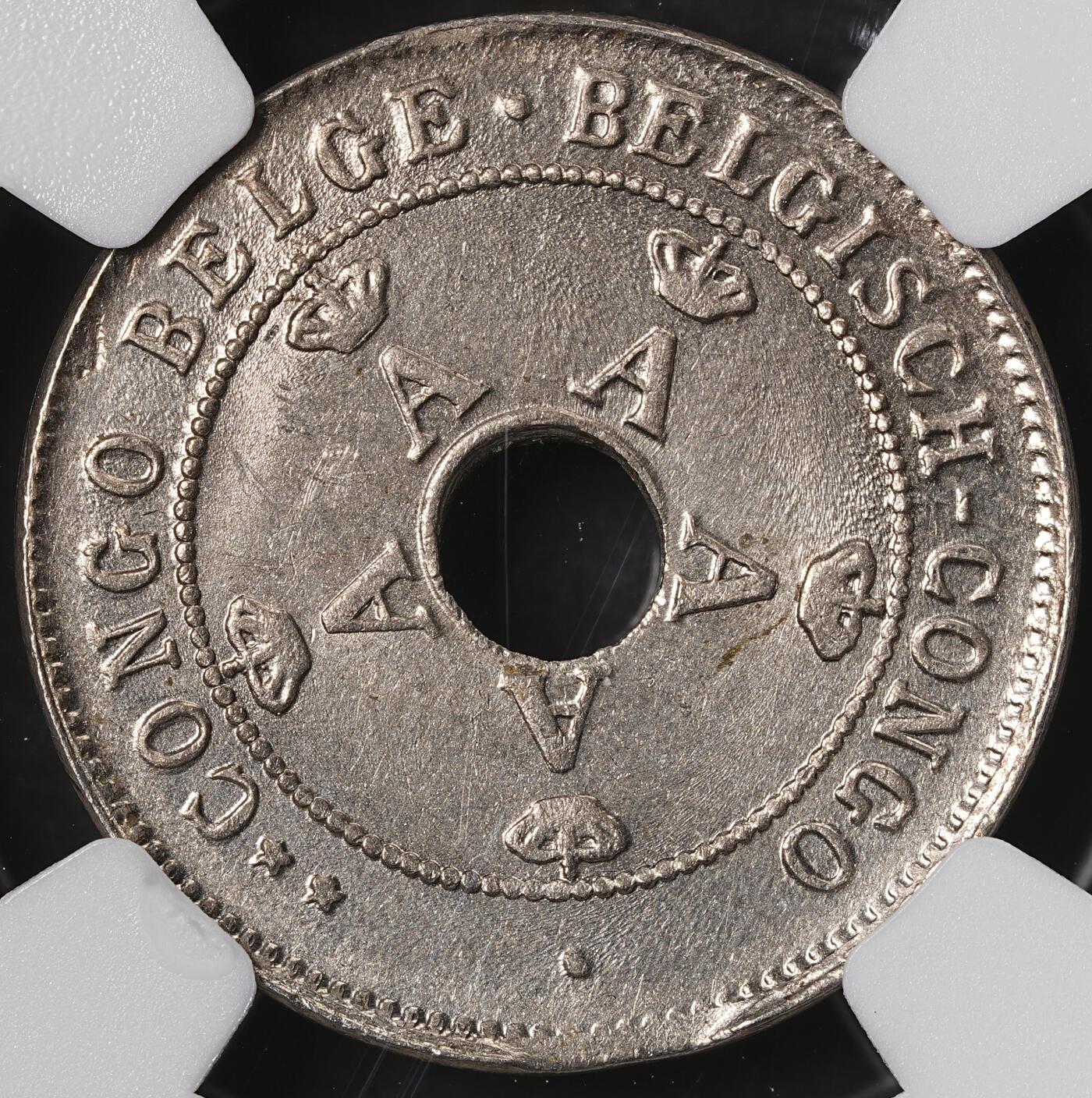 修遠堂世界钱币第五十七期 NGC MS64 1911年比属刚果中孔10分