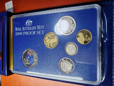 长老汇马年精选第七场拍卖 - 2000澳大利亚千禧6枚精制套币，盒证全，克书235美金，仅其中的50分就已经135美金了