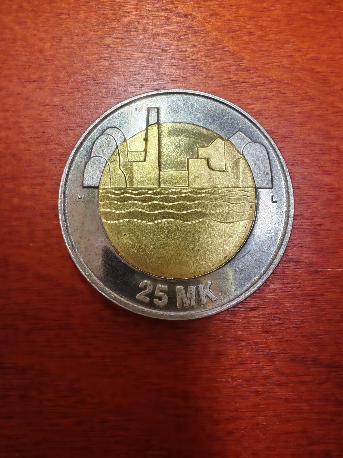 长老汇蛇年精选第四场拍卖 1997芬兰独立80周年25马克双金属币，克书MS65分15美金，量少