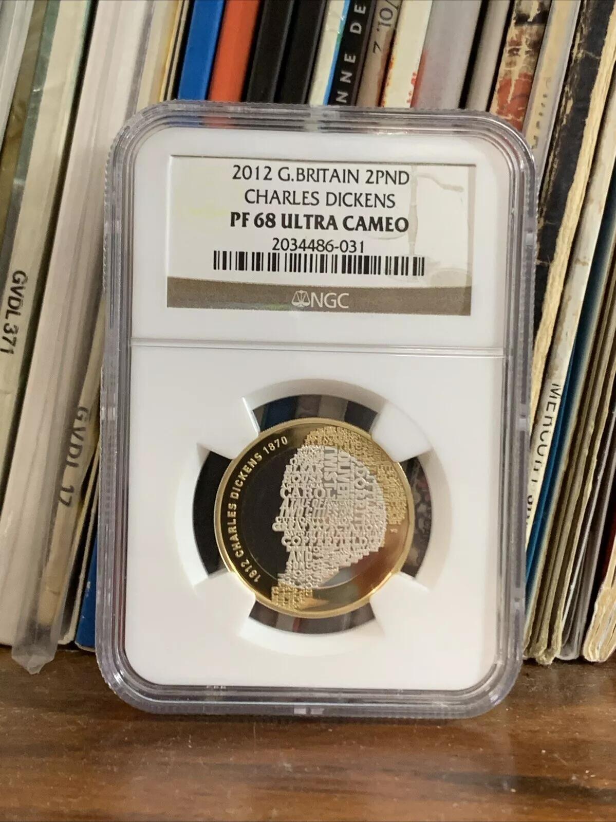 长老汇蛇年精选第四场拍卖 2001英国首次跨大西洋无线通讯2英镑双色精制币，NGC PF68UC，N盒错标，应该是精制加厚银币，对比达尔文就可以发现，仅有6000多枚