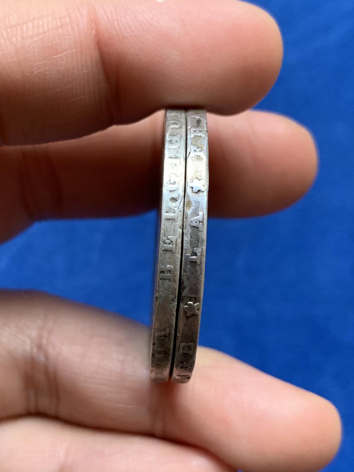 《竞宝斋》第353场 周日，周一，周二 3场连拍 （全场包邮） 两枚一组 法国1868拿破仑三世5法郎银币+比利时1871利奥波德5法郎银币 原味流通币 细节见图