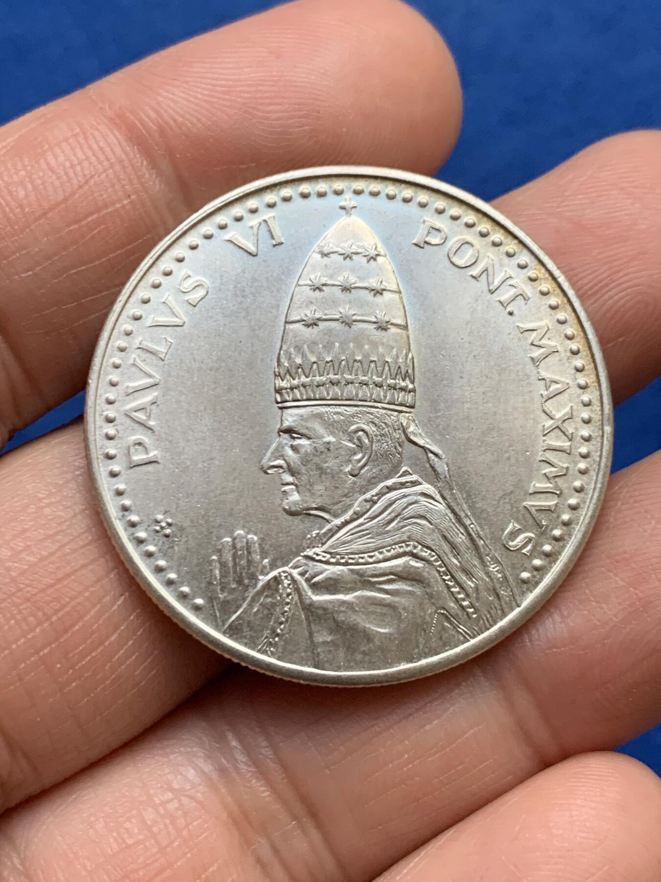 《竞宝斋》第353场 周日，周一，周二 3场连拍 （全场包邮） 梵蒂冈1975年圣年纪念章 镀银铜 15.8克 35.2mm