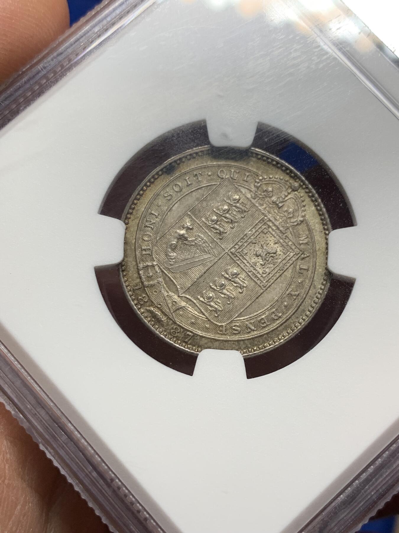 《竞宝斋》第354场 周日，周一，周二 3场连拍 （全场包邮） NGC MS62 英国1887年维多利亚高冠1先令银币