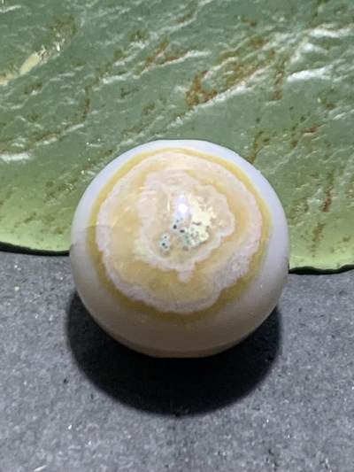 天然绿草玛瑙通货天眼小圆珠一颗， - 天然绿草玛瑙通货天眼小圆珠一颗，
