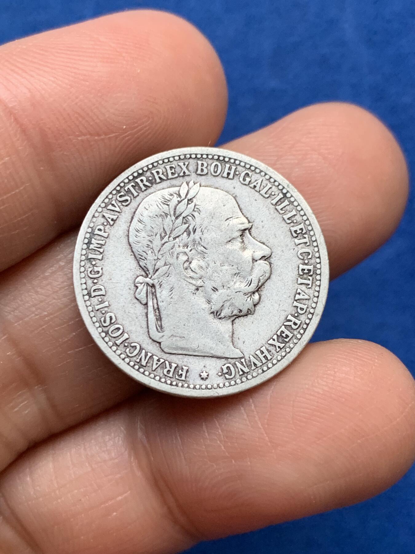 《竞宝斋》第353场 周日，周一，周二 3场连拍 （全场包邮） 两枚一组 奥地利弗朗西斯·约瑟夫一世1科罗纳银币 1901年+1908年统治60周年纪念 早期年费+少见品种