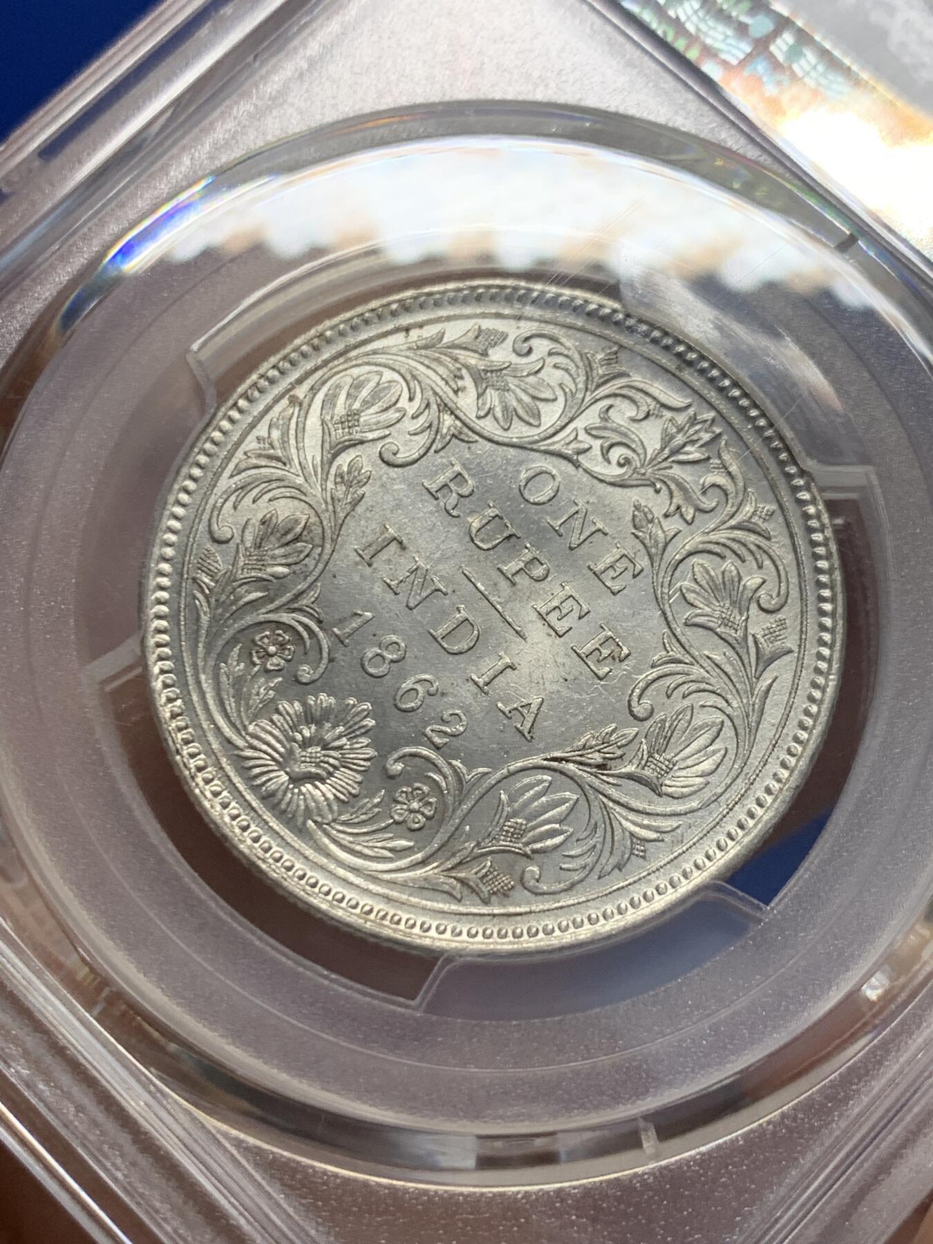 《竞宝斋》第353场 周日，周一，周二 3场连拍 （全场包邮） PCGS MS62 英属印度1862年维多利亚1卢比银币