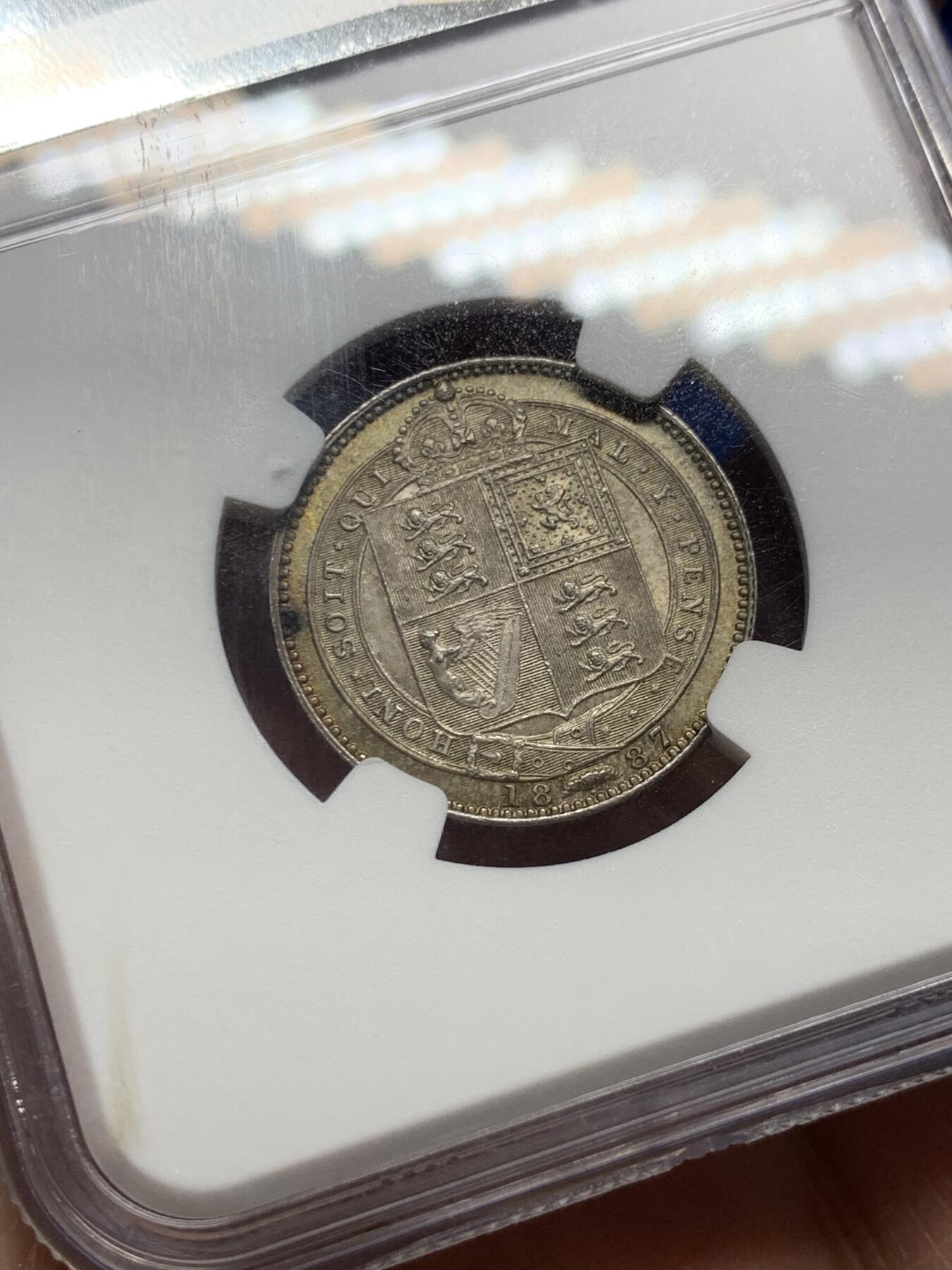 《竞宝斋》第354场 周日，周一，周二 3场连拍 （全场包邮） NGC MS62 英国1887年维多利亚高冠1先令银币