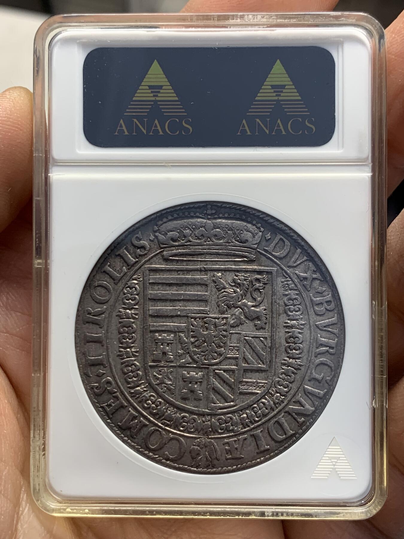 《竞宝斋》第353场 周日，周一，周二 3场连拍 （全场包邮） ANACS EF40 奥地利 1564-95年 奥地利神罗时期费迪南德1泰勒银币 经典小白盒 手感出众