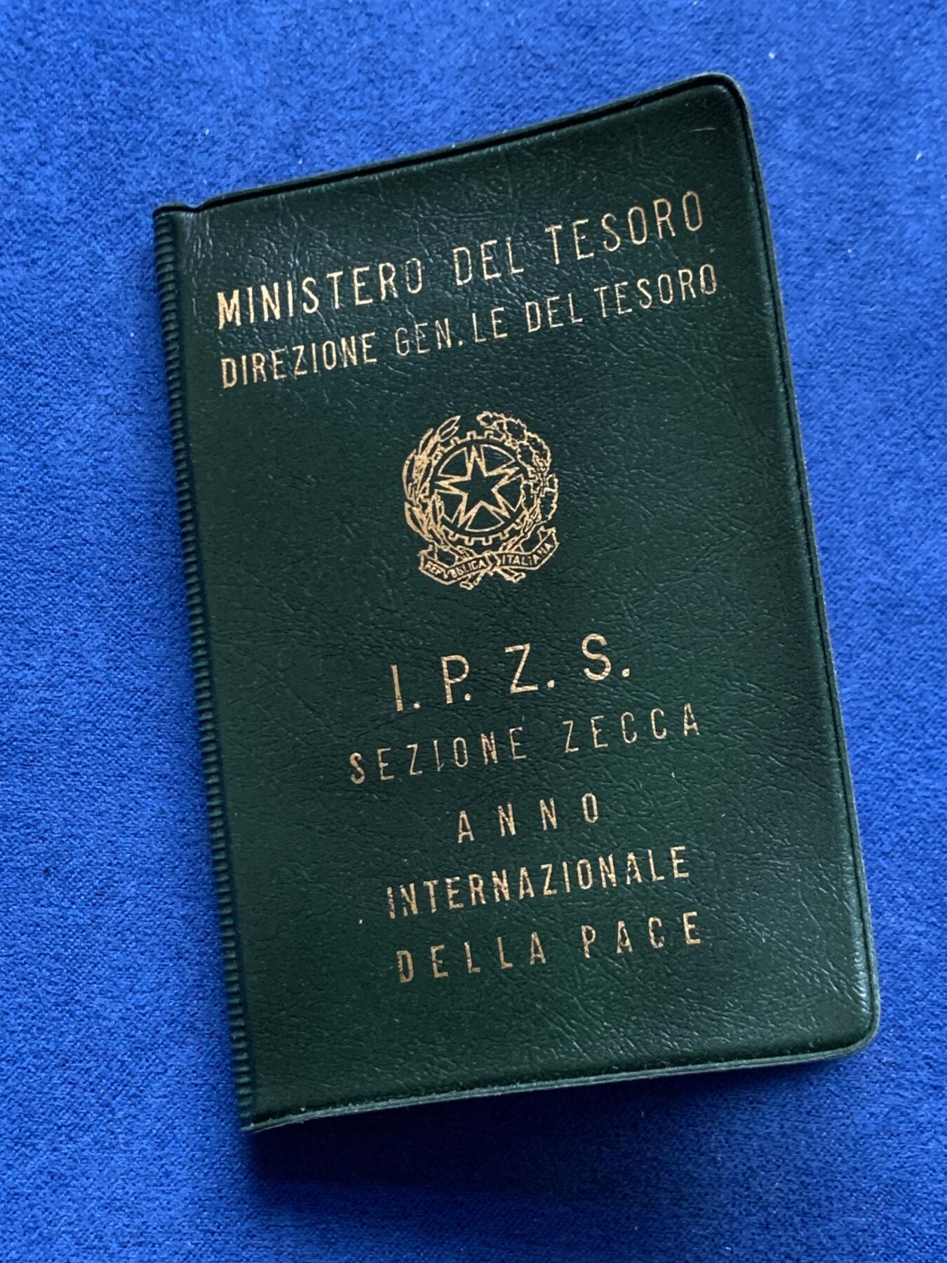 《竞宝斋》第353场 周日，周一，周二 3场连拍 （全场包邮） 意大利 1986年 和平之树 500里拉 银币 册装带证书