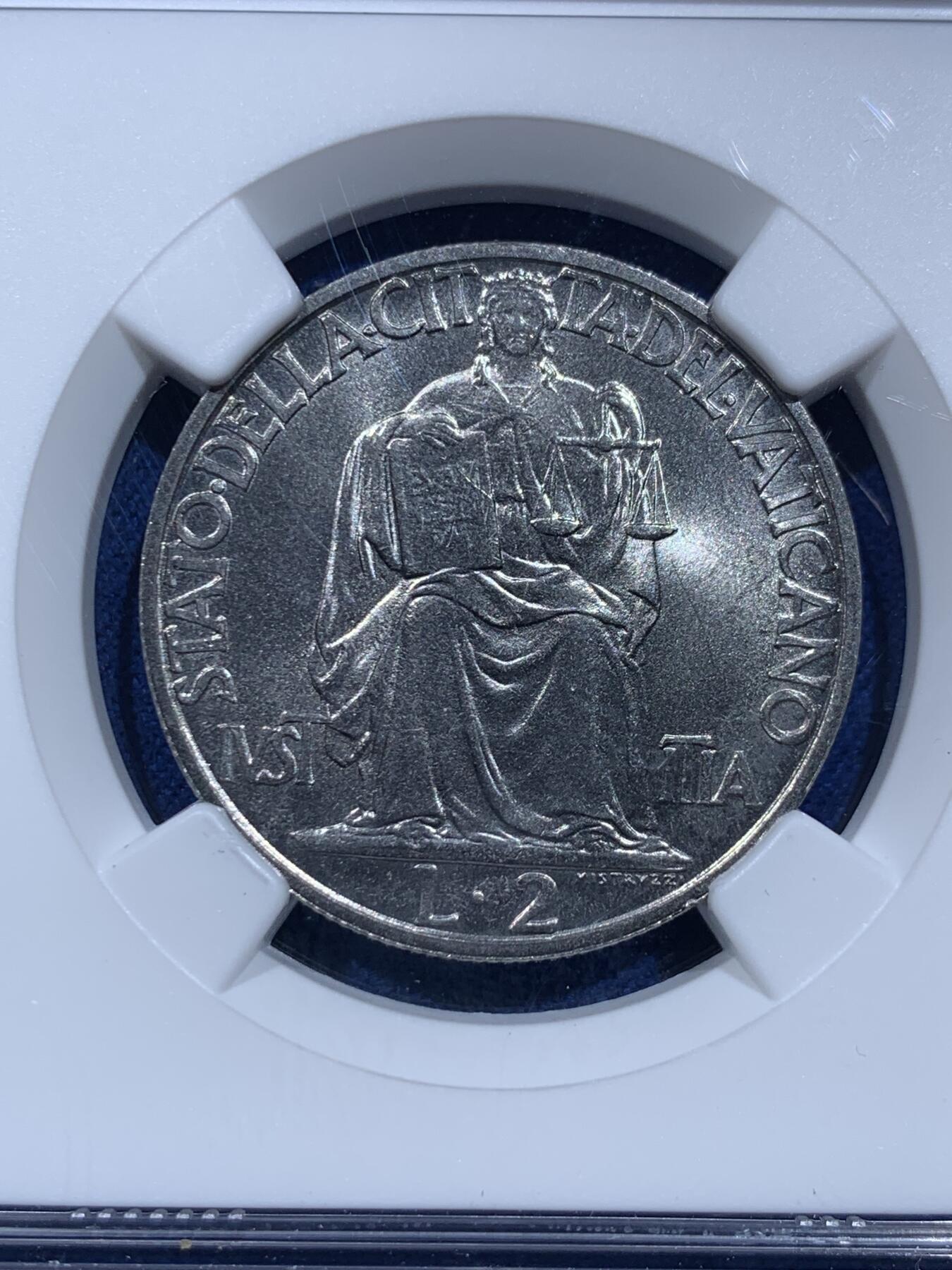 《竞宝斋》第354场 周日，周一，周二 3场连拍 （全场包邮） NGC MS65 梵蒂冈1942年2里拉，此分数适合收藏！