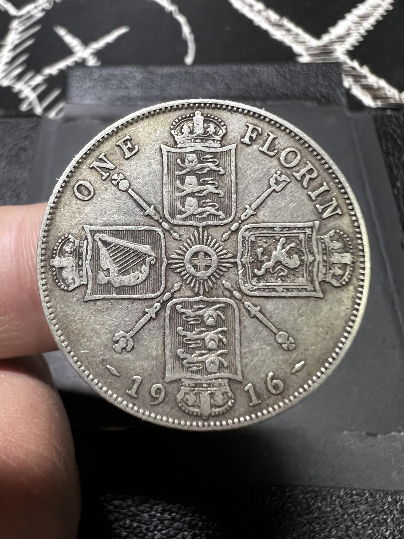 聚福钱庄~世界钱币第一期 新店开业 全场包邮 欢迎参拍 英国1916年乔治五世1弗洛林银币 高银版