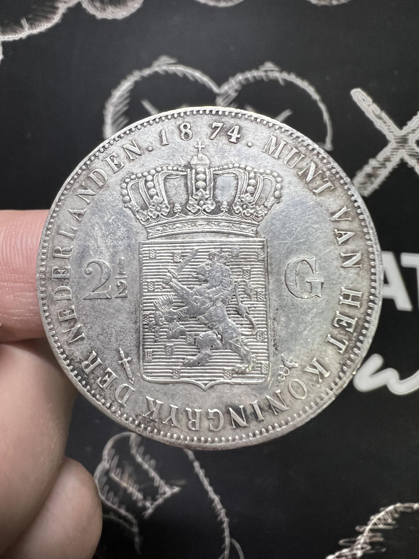 聚福钱庄~世界钱币第一期 新店开业 全场包邮 欢迎参拍 荷兰1874年威廉三世2.5盾大银币 