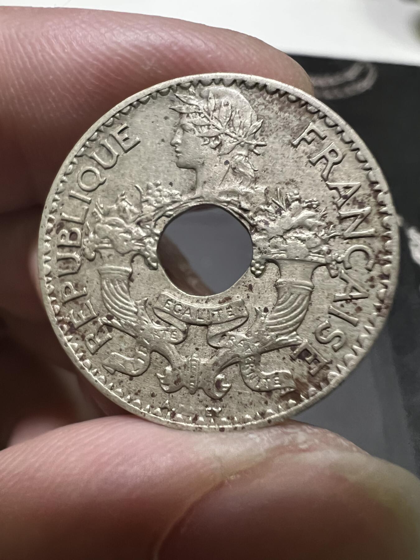 聚福钱庄~世界钱币第一期 新店开业 全场包邮 欢迎参拍 法属印支1938年5分镍币好品