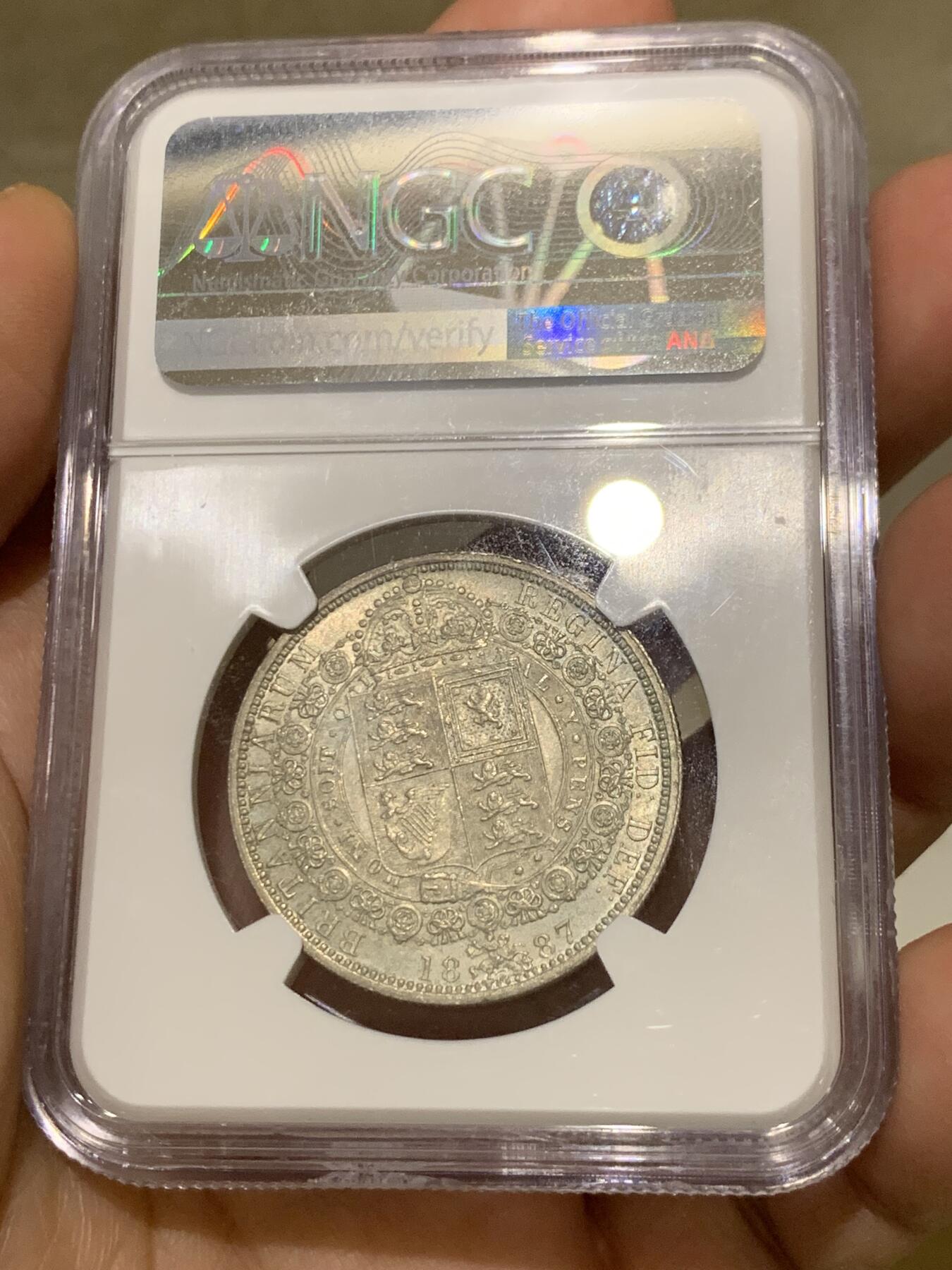 《竞宝斋》第354场 周日，周一，周二 3场连拍 （全场包邮） NGC MS64 英国1887年维多利亚高冠1/2克朗银币