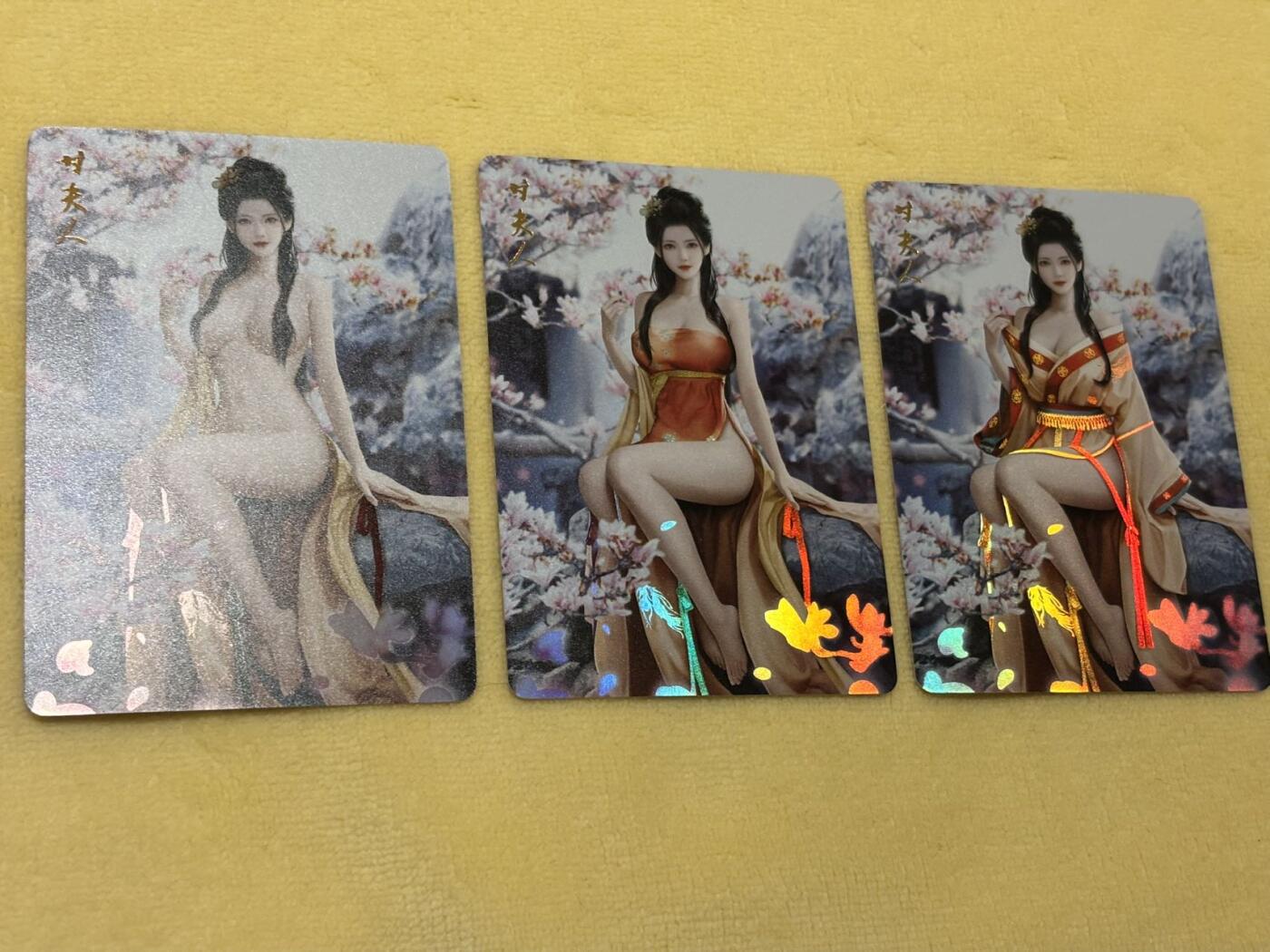 王下七武海 小王子精品卡牌拍卖第六场  燎原卡牌 乱世红颜系列 三国古风美女唯美闪卡 甘夫人三服饰 金彩