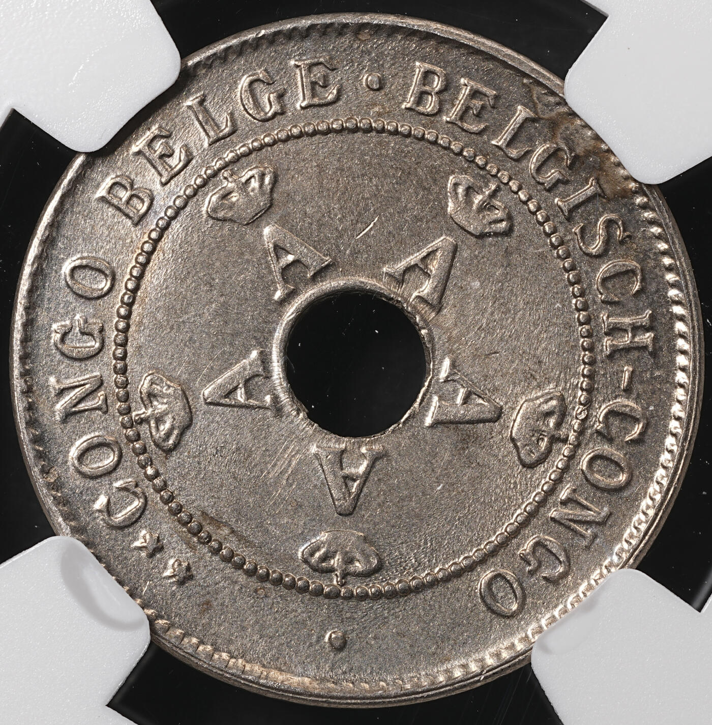 修遠堂世界钱币第五十八期 NGC MS65 1911年比属刚果中孔10分
