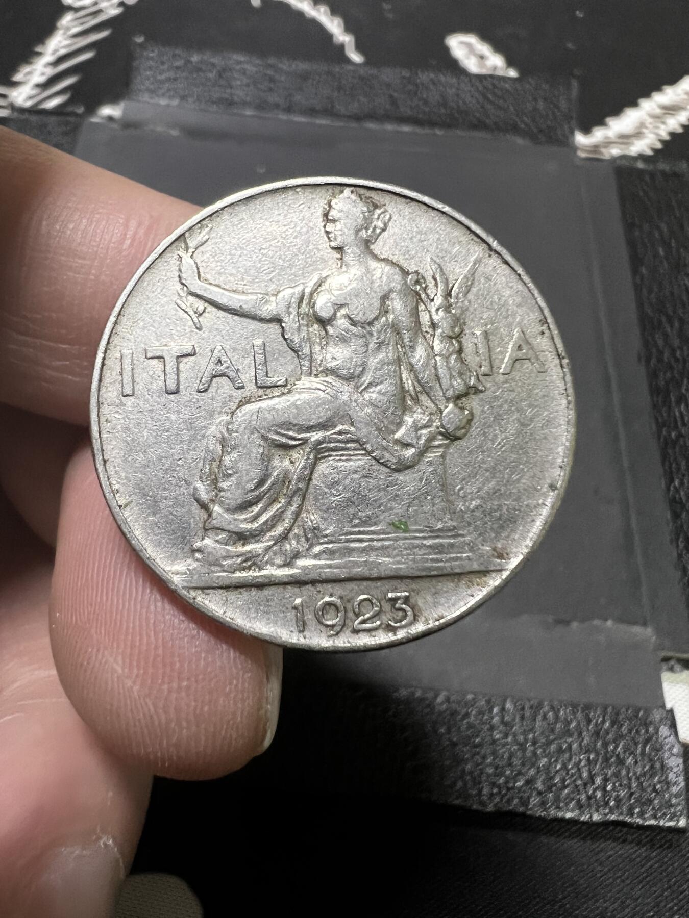 聚福钱庄~世界钱币第一期 新店开业 全场包邮 欢迎参拍 意大利1923年胜利女神1里拉镍币 特年