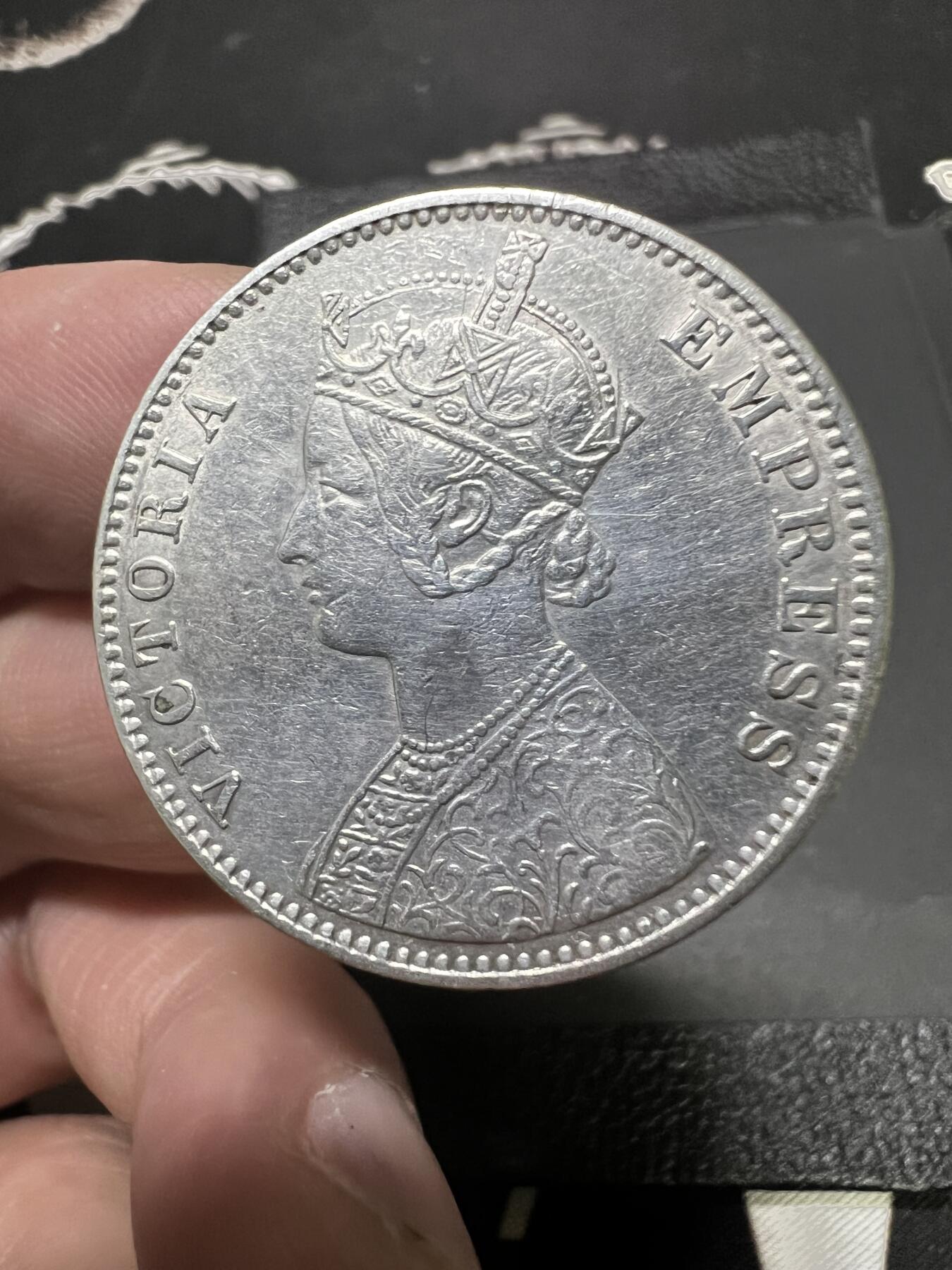 聚福钱庄~世界钱币第一期 新店开业 全场包邮 欢迎参拍 英属印度1901年维多利亚1卢比银币