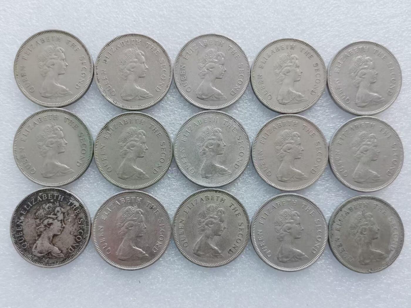 第一海外回流一元起拍收藏 散集专场. 第173期 香港1979年1元硬币 壹圆钱币 花冠英女王头像版25mm 15枚