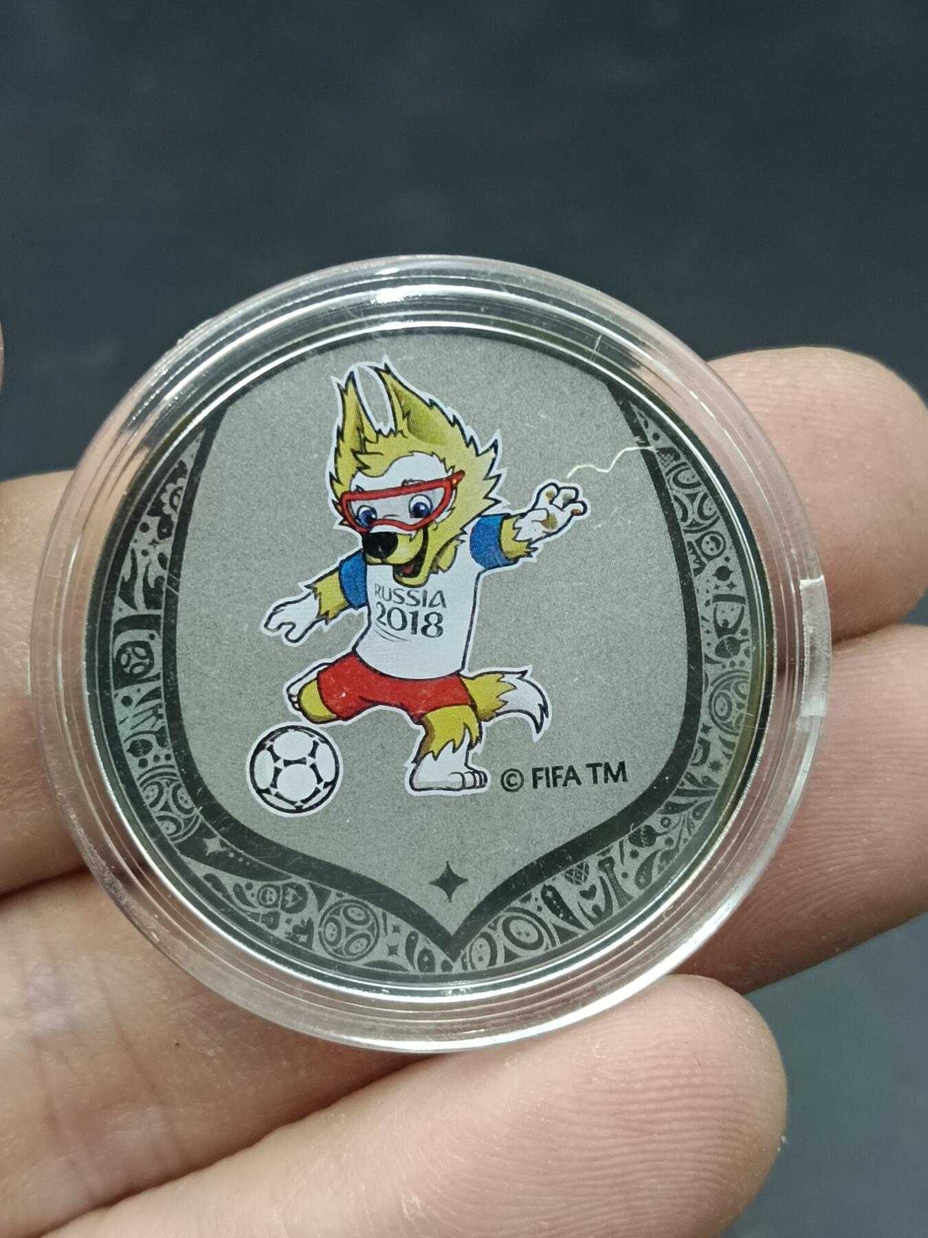 30期拍卖 2018世界杯纪念银章（重1g）