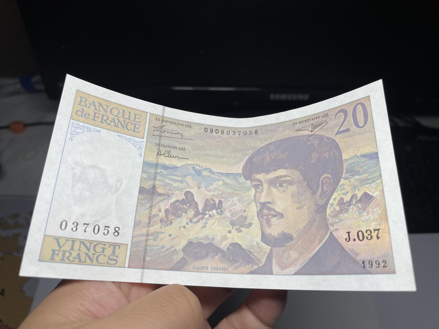2025年集古藏今外币拍卖第二期-第10场—（总第210拍-纸币专场），本期拍完结算一次，发货时间2-3天，休息几天后继续新的一期拍卖。 unc品1992年法国20法郎纸币