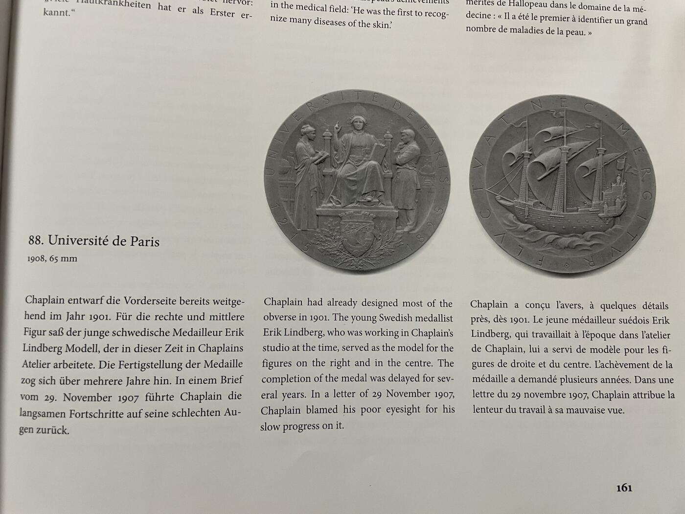 「木头集藏」章牌精品专场！！ JC Chaplain～1895年法国巴黎大学建成680年纪念大银章 MS 64，直径：65mm，马耶尔目录（1870-1940年法国章牌艺术）88号，大师作品，品相一流！