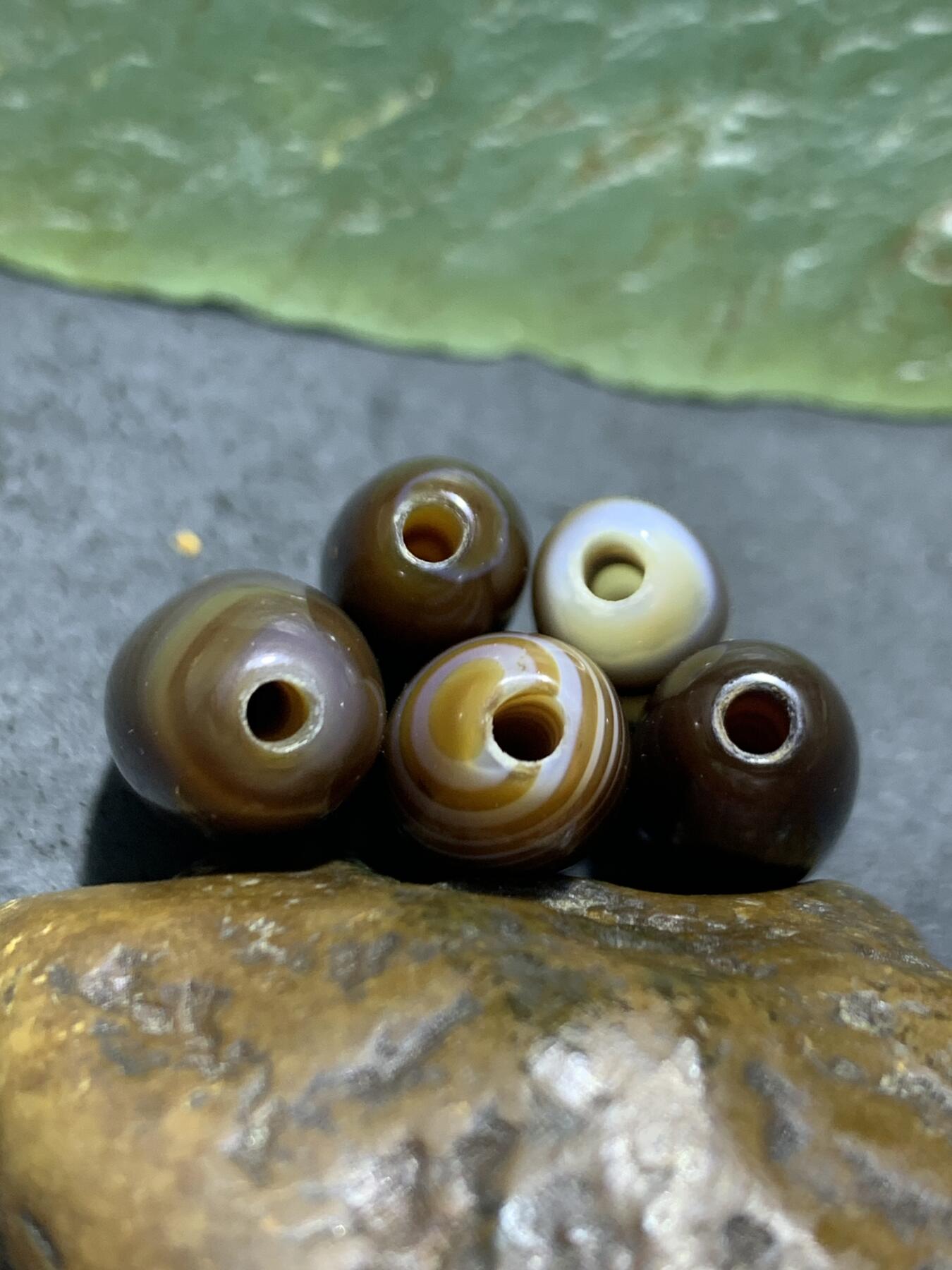 千层纹缠丝玛瑙通货桶珠5颗