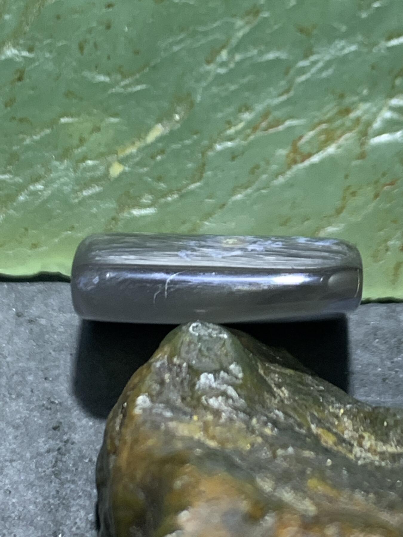 冰透高玉化草花纹黑玛瑙通货戒面一个