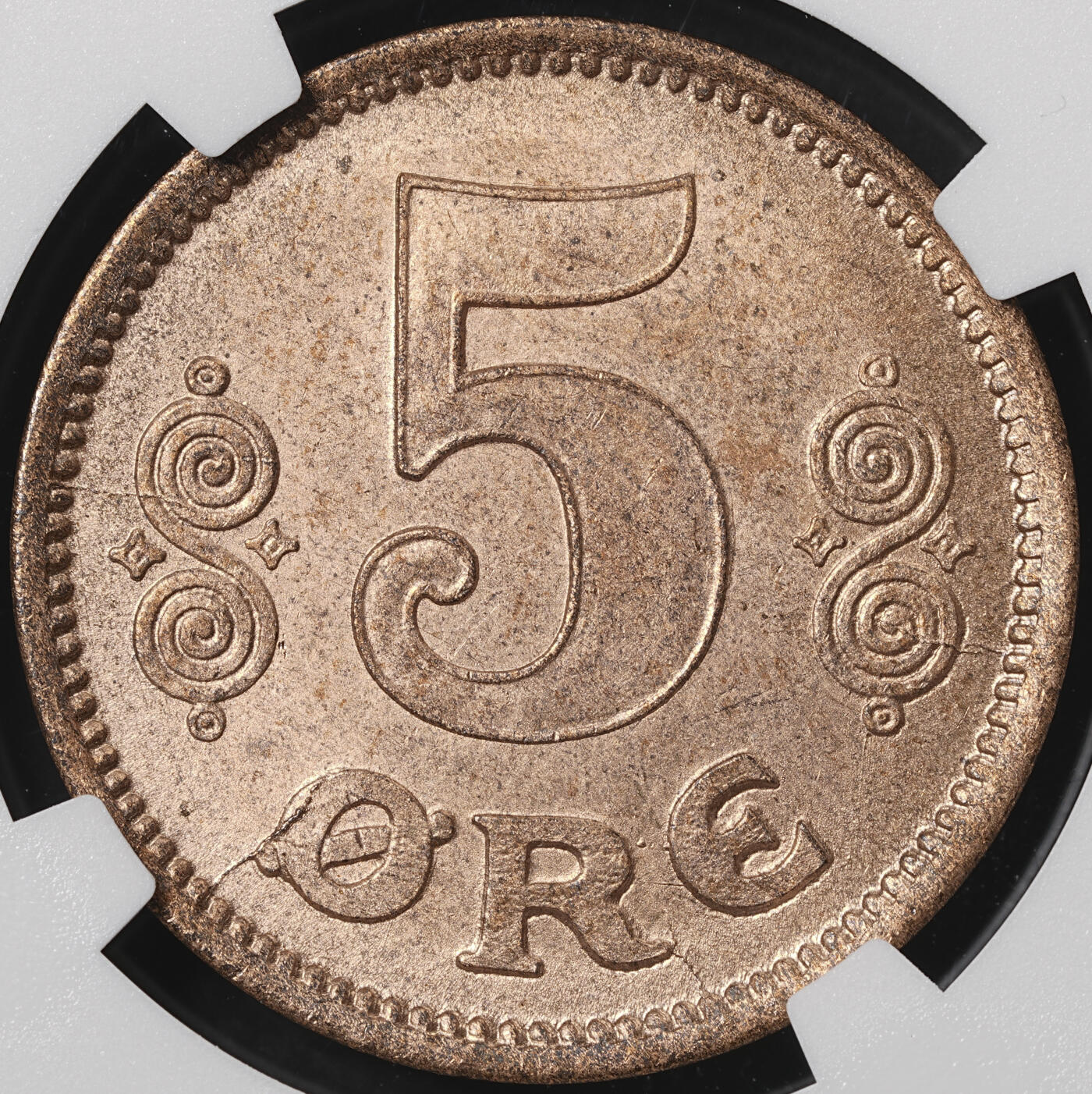 修遠堂世界钱币第五十八期 NGC MS65RB 1916年丹麦5欧尔铜币 较少见年份 铸造量只有80多万枚